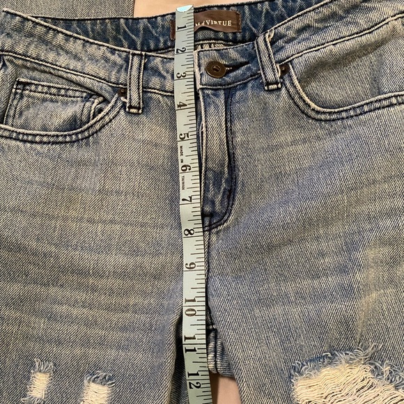 Denim of Virtue Distressed Jean size 27 - Picture 8 of 12
